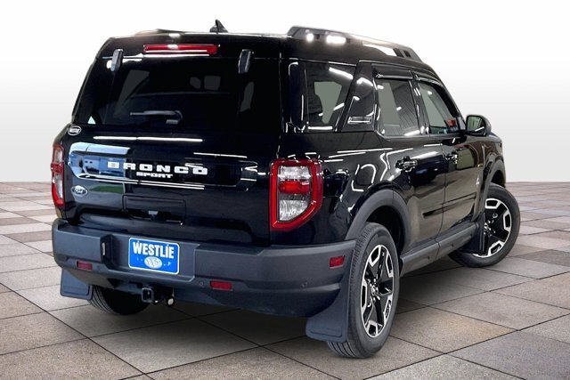 Certified 2024 Ford Bronco Sport Outer Banks w/ Tech Package AWD/4WD image 6