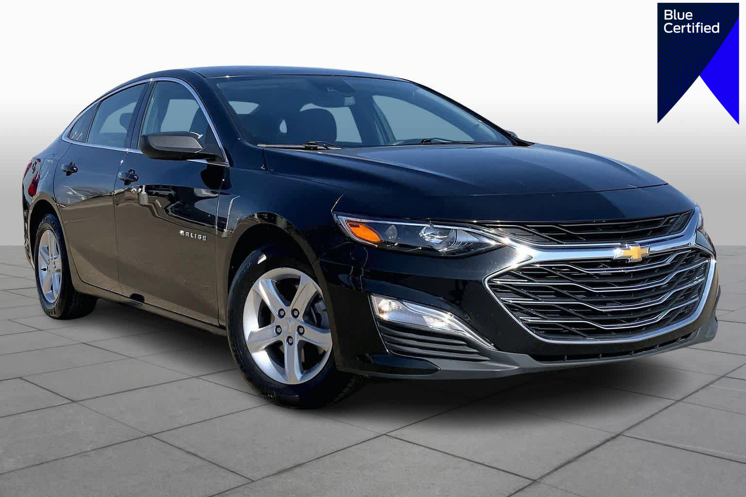 Used 2024 Chevrolet Malibu LS image 1