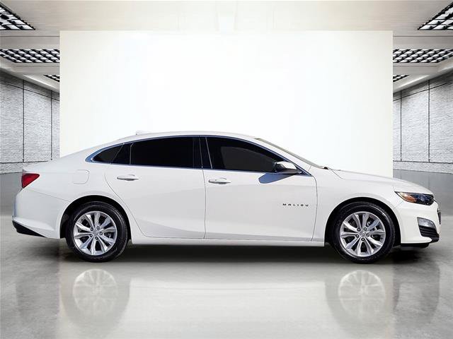 Used 2023 Chevrolet Malibu LT FWD image 4