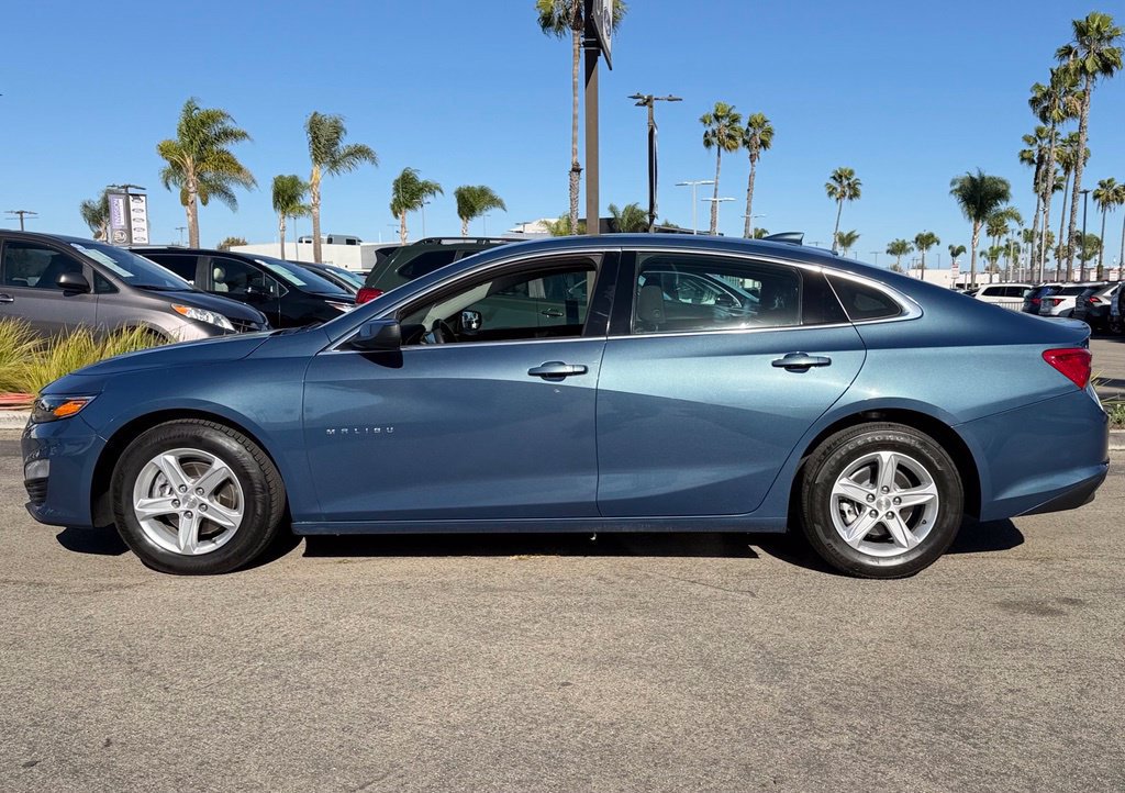 Used 2024 Chevrolet Malibu LT FWD image 5