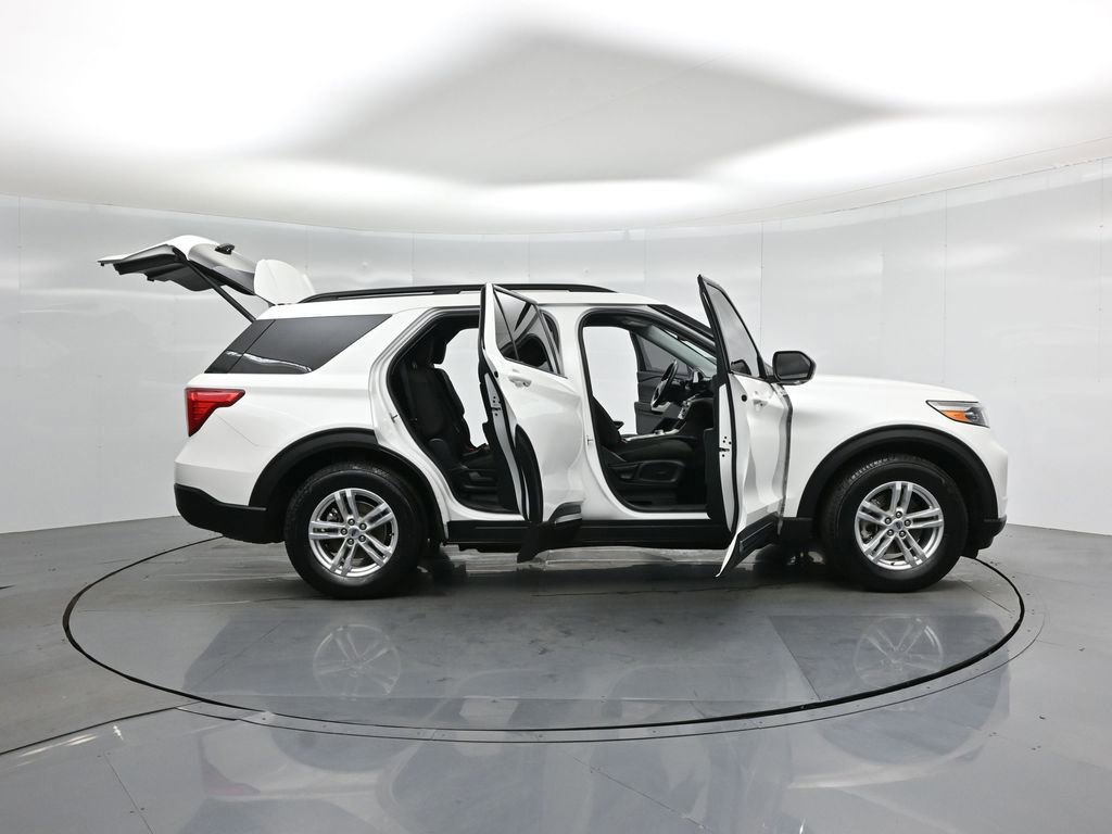 Certified 2023 Ford Explorer XLT image 34