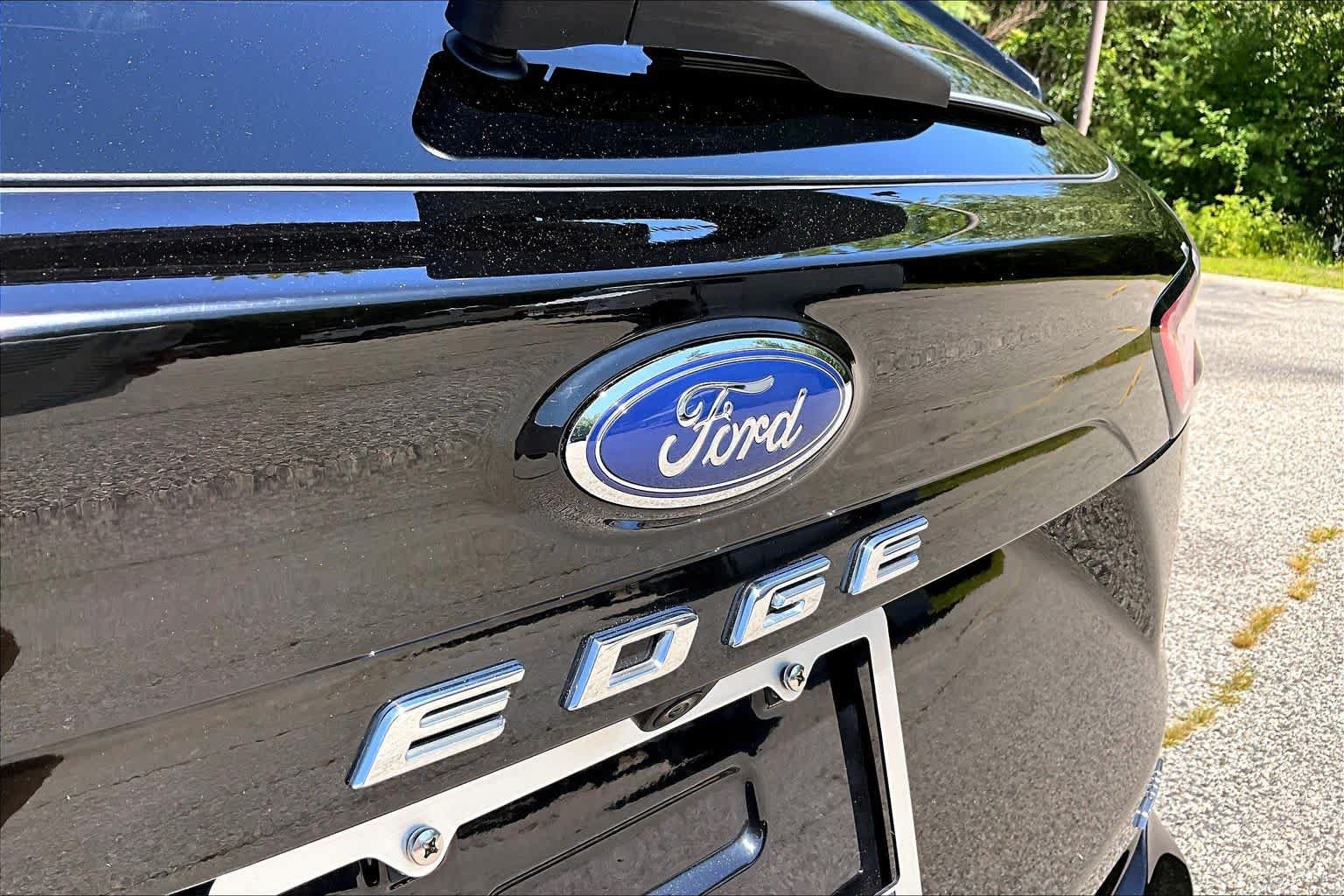 Certified 2024 Ford Edge SEL AWD/4WD image 33