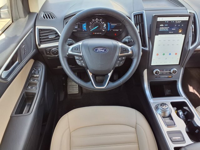 Certified 2023 Ford Edge SEL w/ Convenience Package AWD/4WD image 6