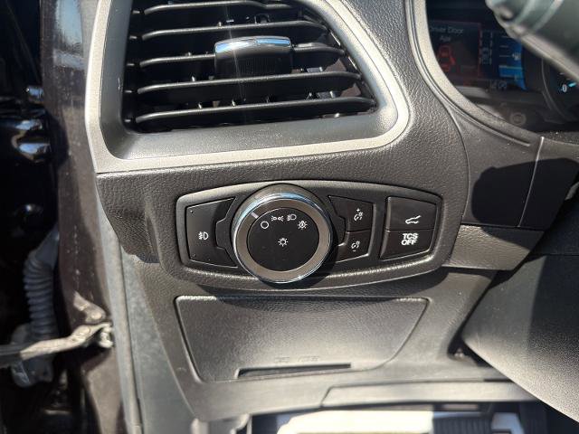 Certified 2024 Ford Edge SEL w/ Convenience Package AWD/4WD image 13
