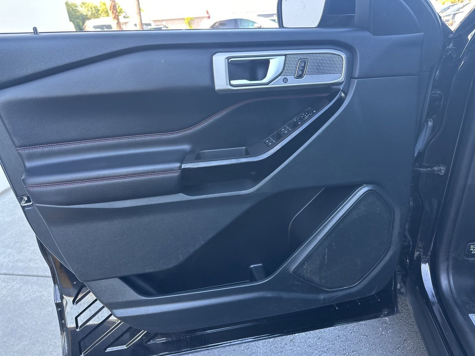 Certified 2023 Ford Explorer ST-Line w/ Class IV Trailer Tow Package RWD image 14