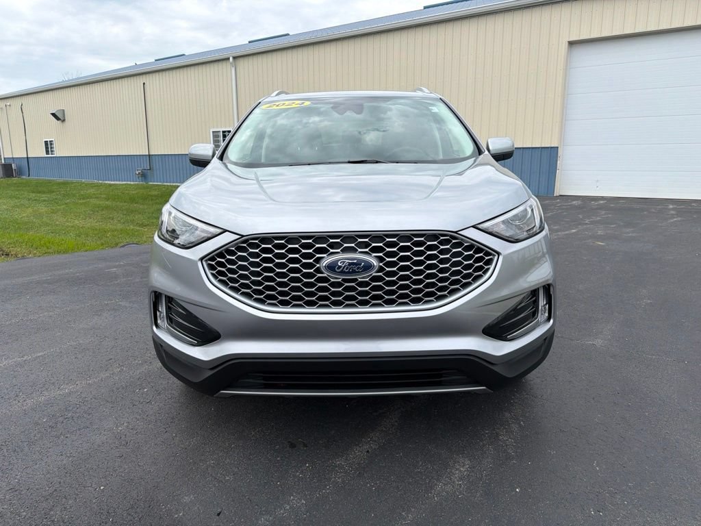 Certified 2024 Ford Edge SEL w/ Convenience Package AWD/4WD image 9