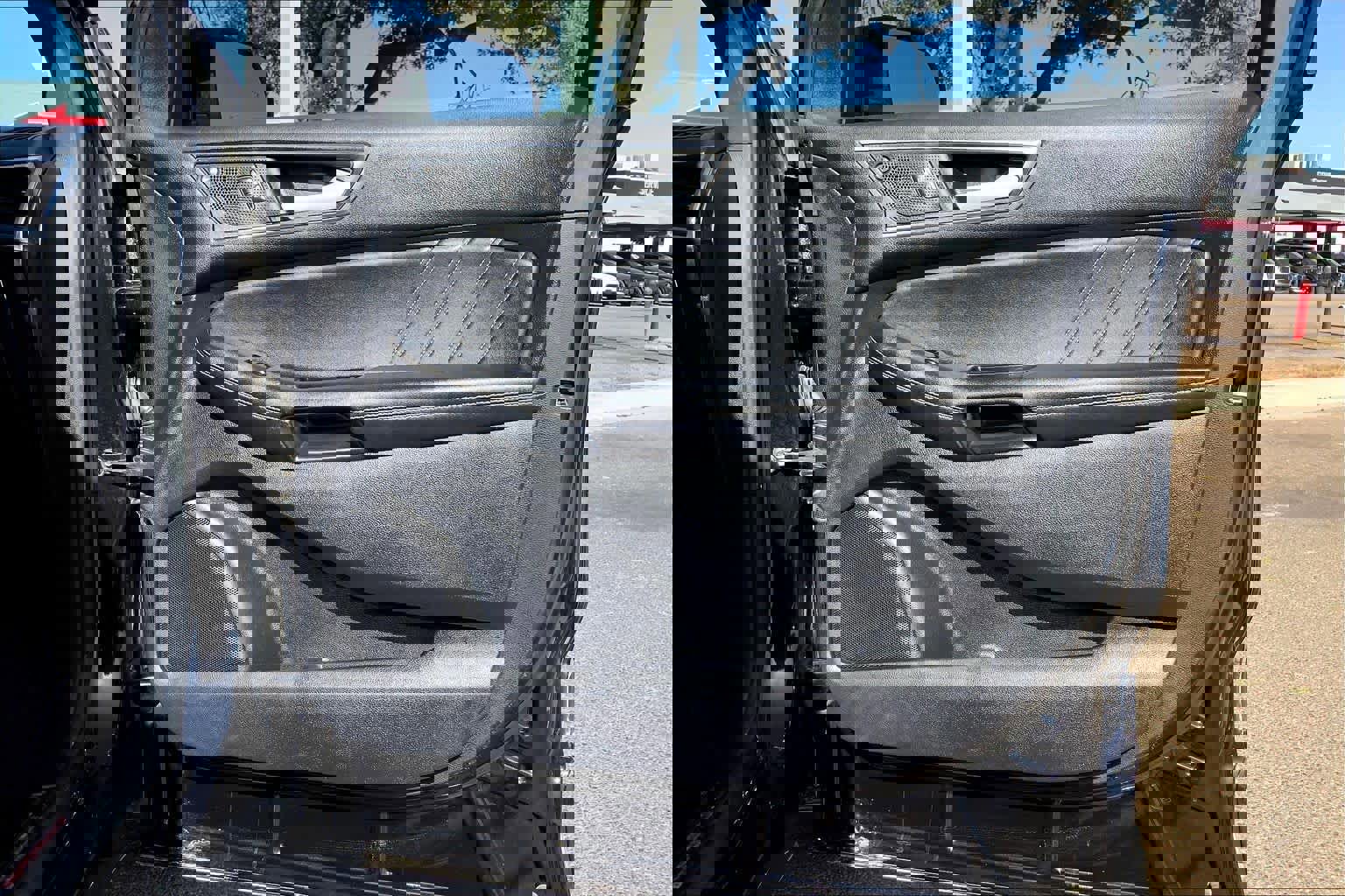 Certified 2020 Ford Edge ST w/ Cold Weather Package image 22