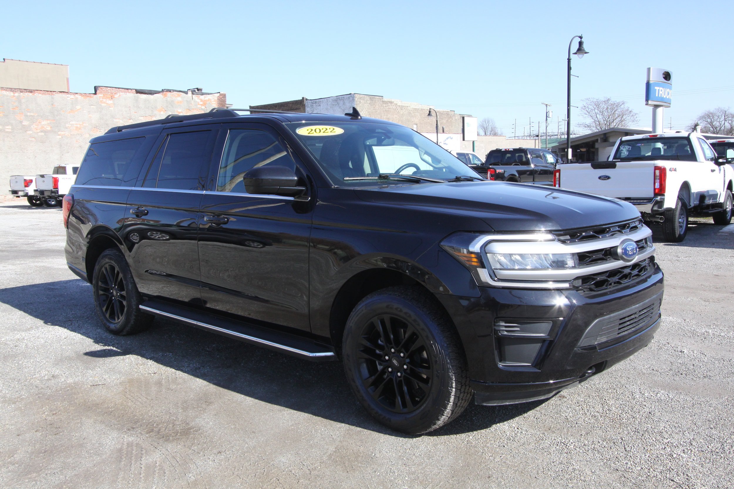 Certified 2022 Ford Expedition Max XLT AWD/4WD image 4