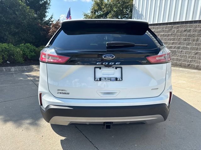 Certified 2024 Ford Edge SEL w/ Convenience Package AWD/4WD image 9