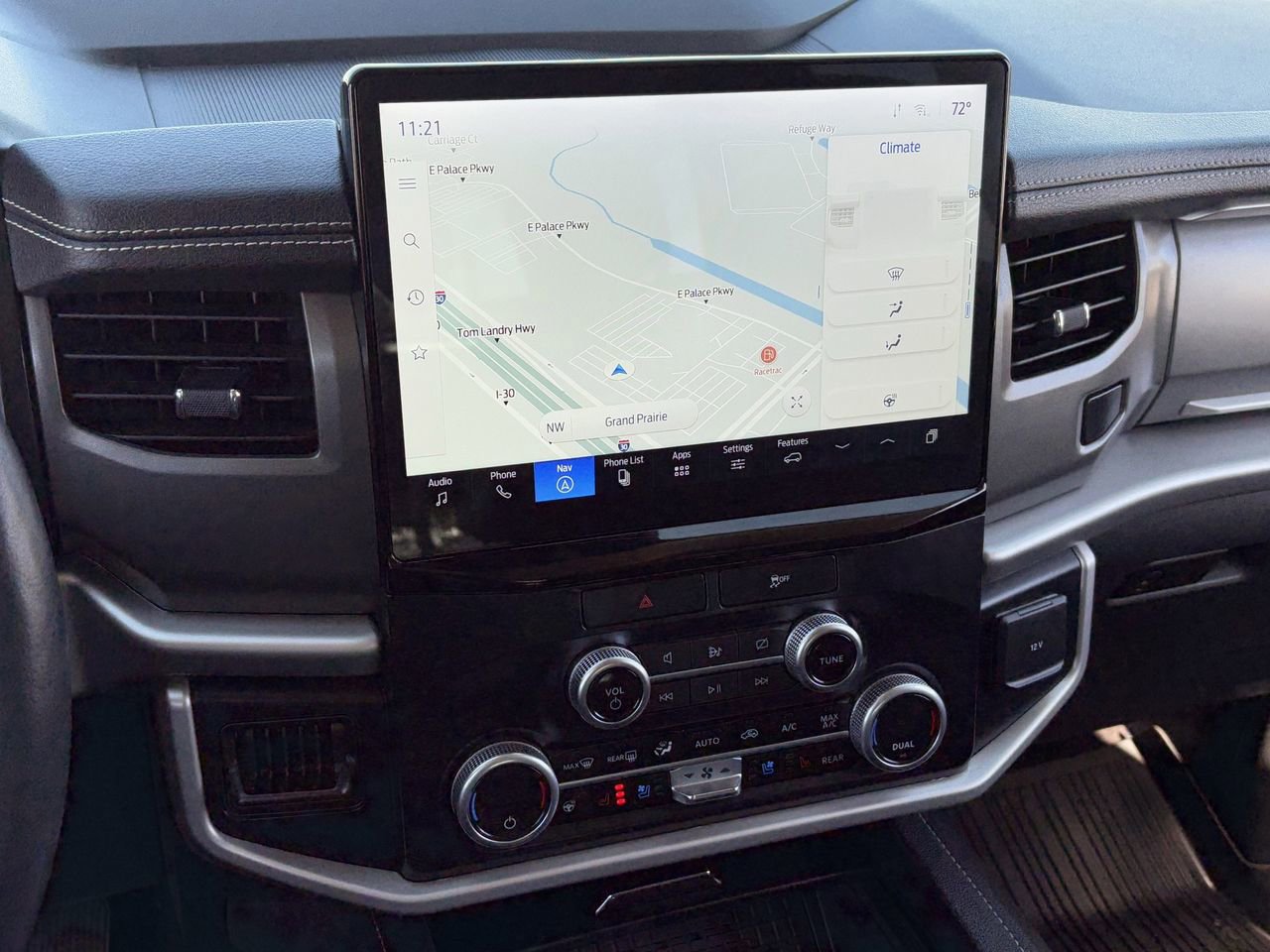 Certified 2023 Ford Expedition XLT image 19