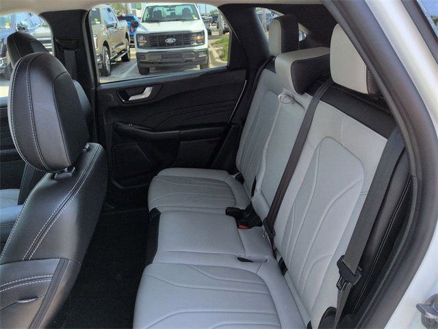 Certified 2025 Ford Escape Platinum w/ Premium Technology Package image 14