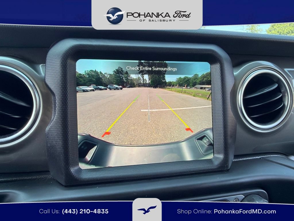 Used 2023 Jeep Gladiator Overland AWD/4WD image 11