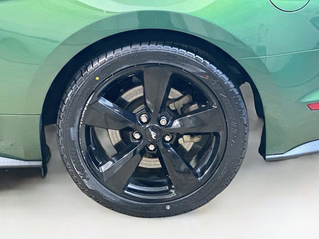 Certified 2022 Ford Mustang GT Premium w/ Equipment Group 401A image 9