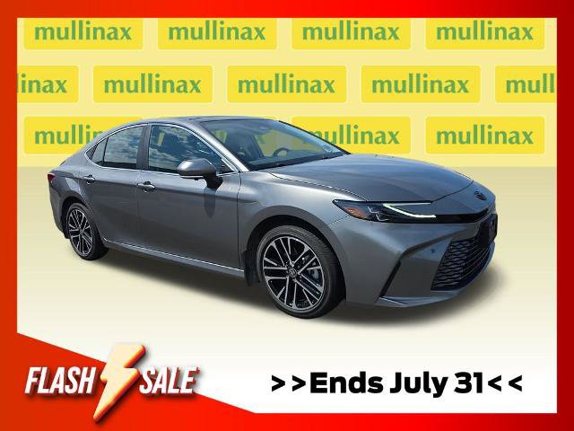 Used 2025 Toyota Camry XLE w/ Premium Plus Package