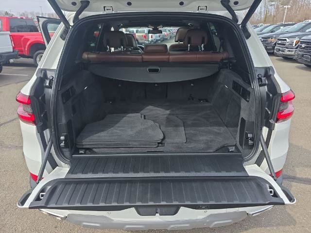 Used 2019 BMW X5 xDrive40i w/ Executive Package AWD/4WD image 16