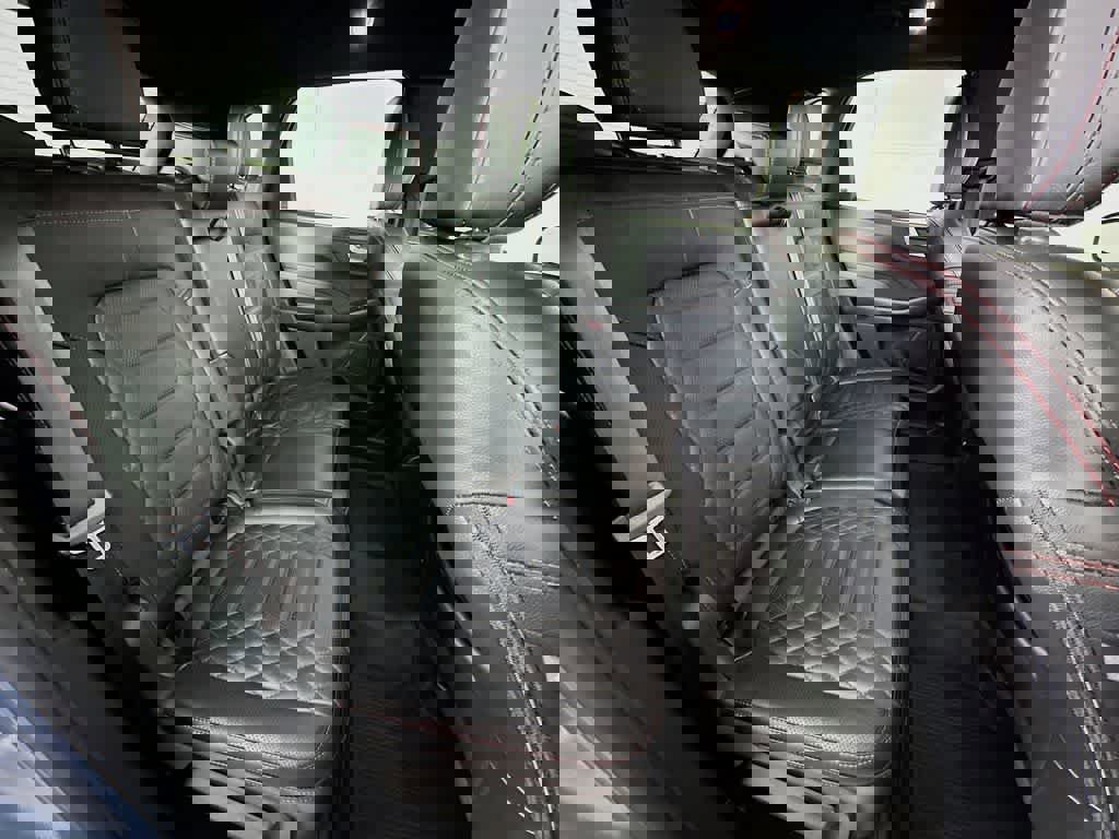 Certified 2024 Ford Escape ST-Line Elite w/ Premium Technology Package image 31