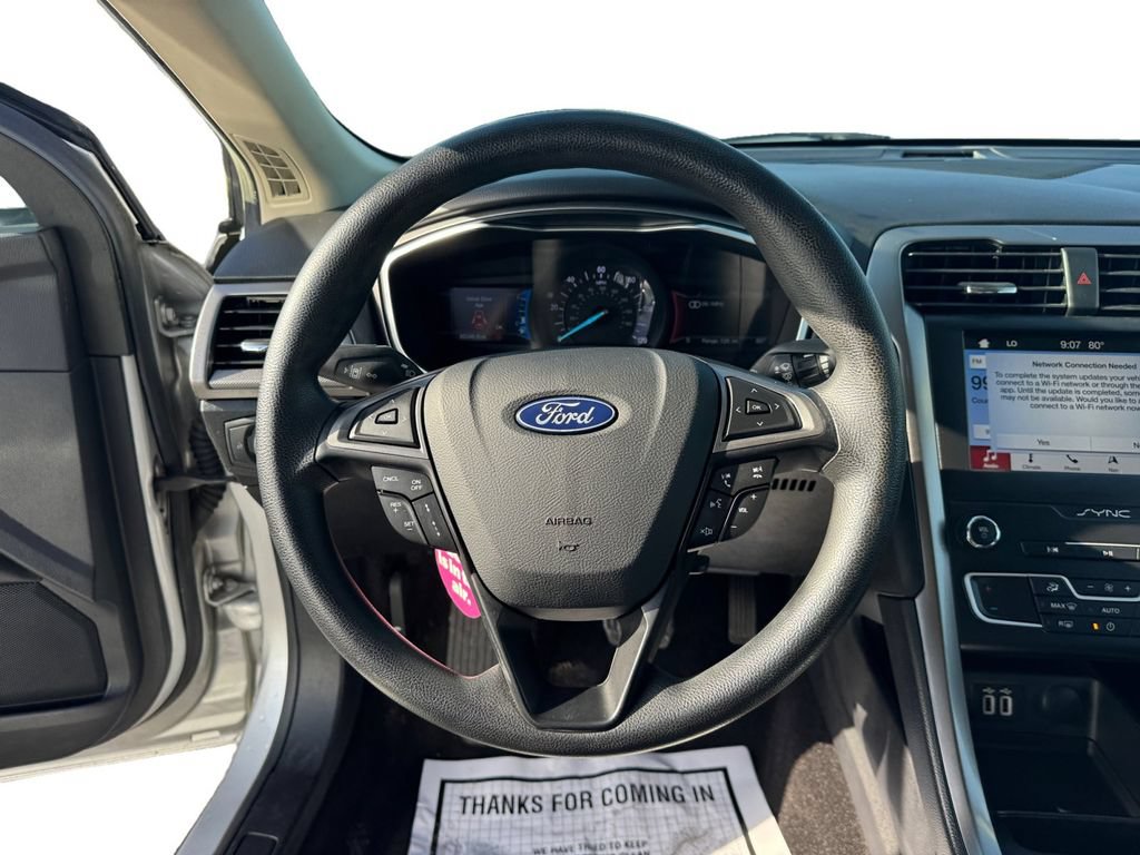 Certified 2019 Ford Fusion SE FWD image 12