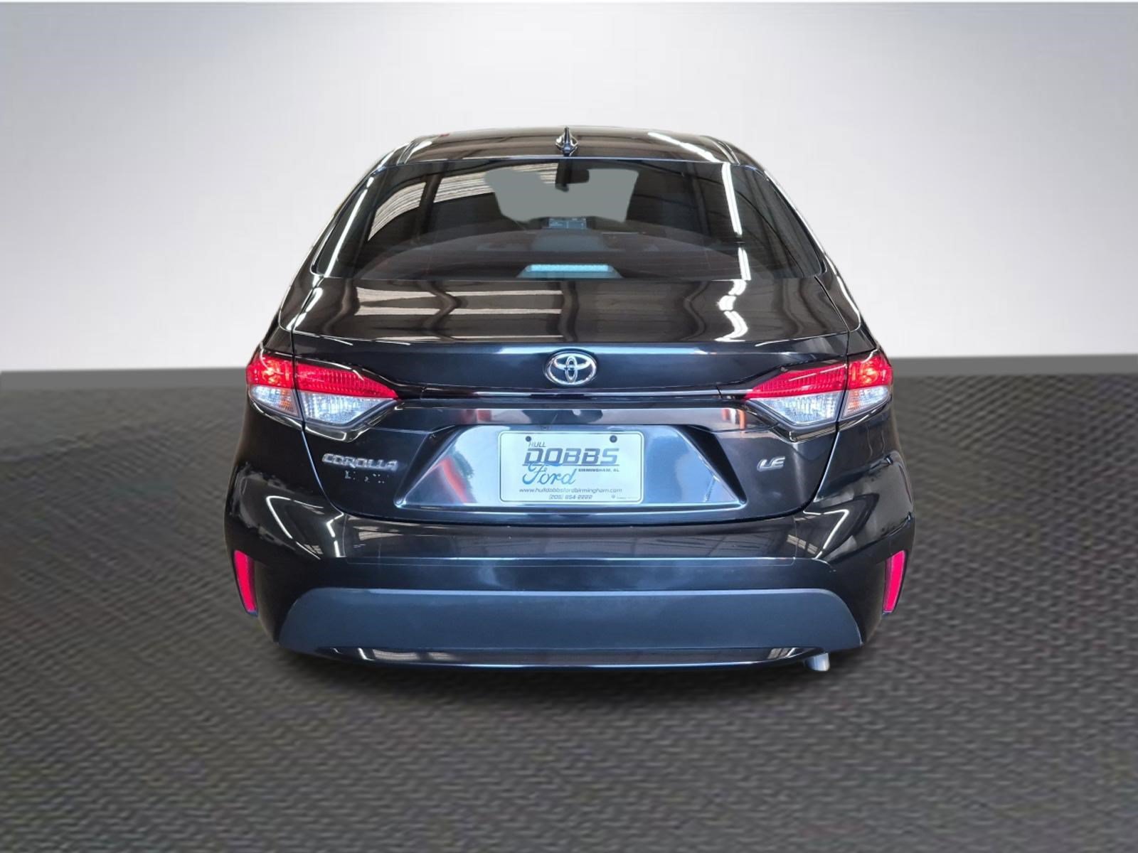 Used 2021 Toyota Corolla LE FWD image 6