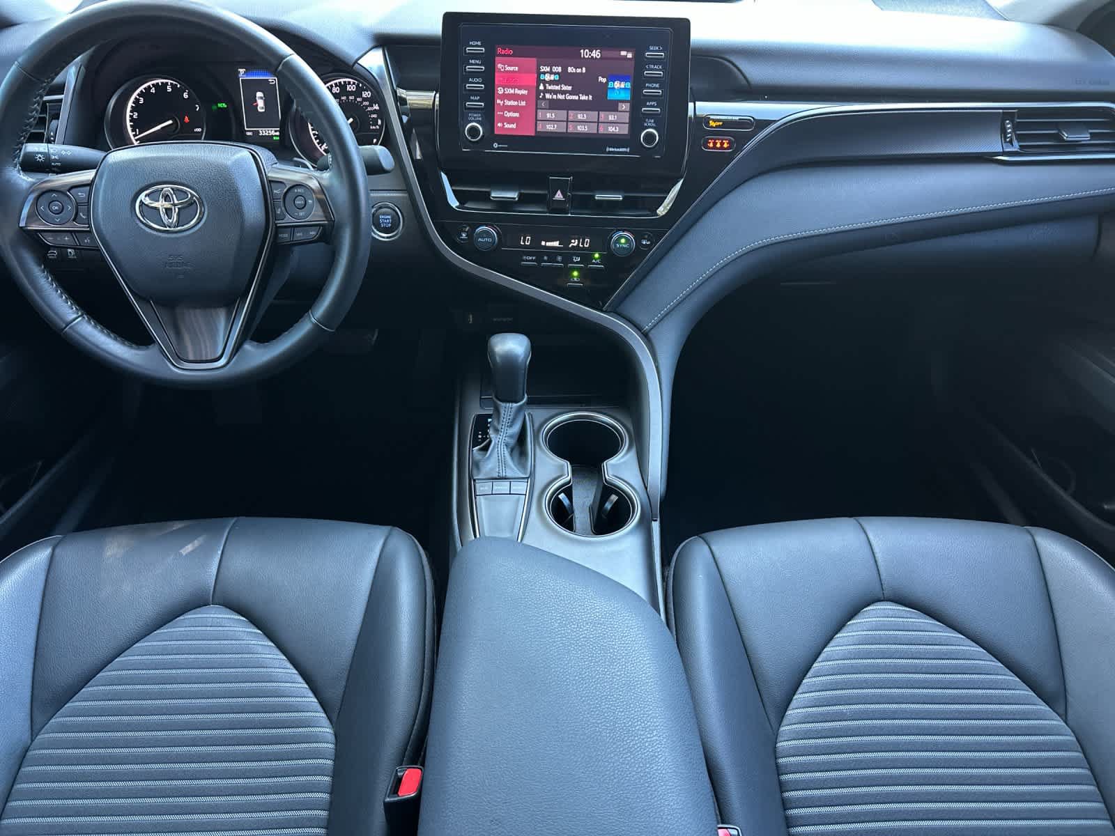 Used 2023 Toyota Camry SE w/ Convenience Package FWD image 3