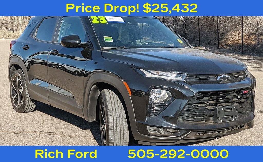 Used 2023 Chevrolet TrailBlazer RS w/ Sun and Liftgate Package