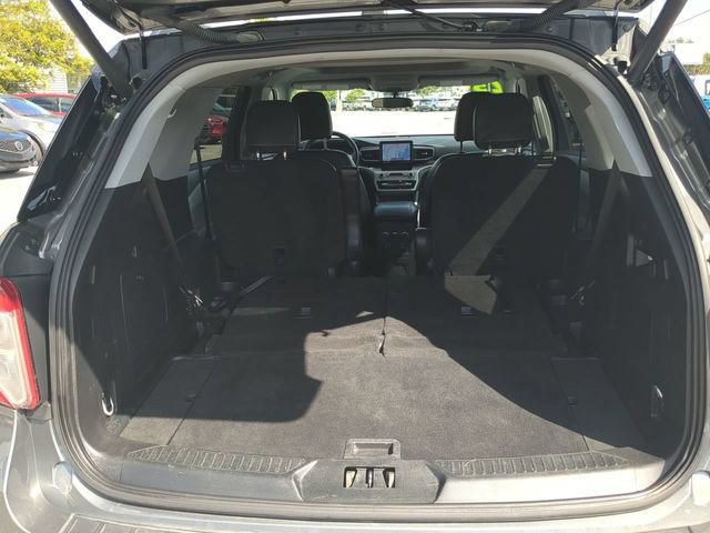Certified 2023 Ford Explorer XLT w/ Equipment Group 202A AWD/4WD image 13