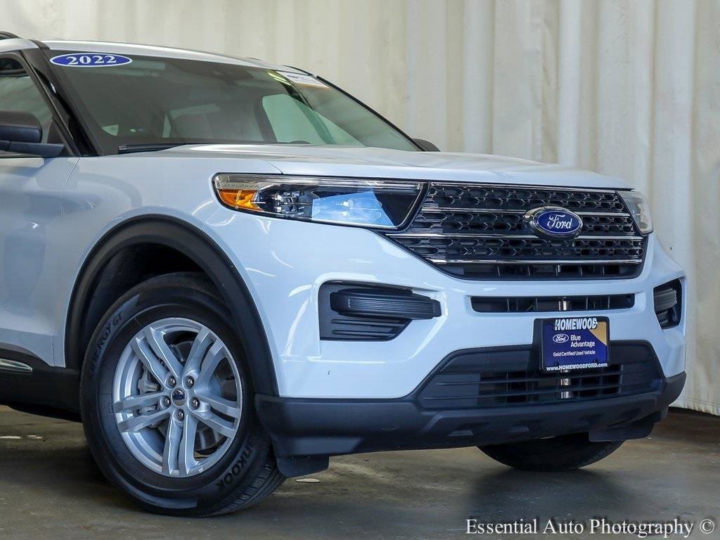 Certified 2022 Ford Explorer XLT image 2