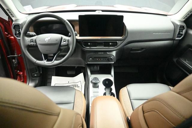 Certified 2025 Ford Bronco Sport Outer Banks w/ Outer Banks Tech Package+ AWD/4WD image 23