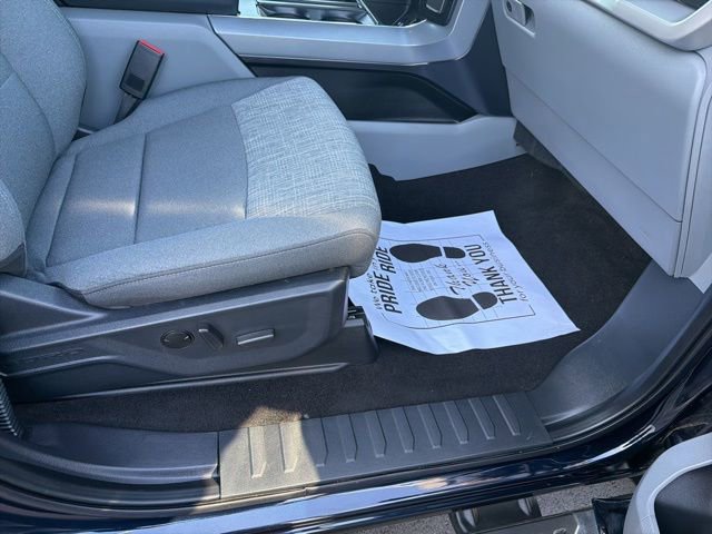 Certified 2022 Ford F150 XLT w/ Equipment Group 302A High image 39