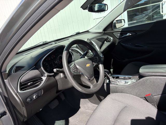 Used 2024 Chevrolet Malibu LT FWD image 9