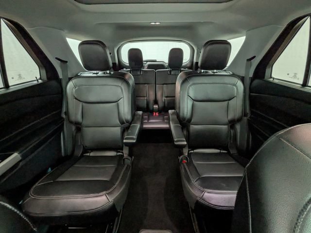 Certified 2024 Ford Explorer Limited w/ Limited Technology Package AWD/4WD image 21
