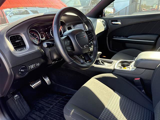 Used 2023 Dodge Charger R/T w/ Technology Group RWD image 26