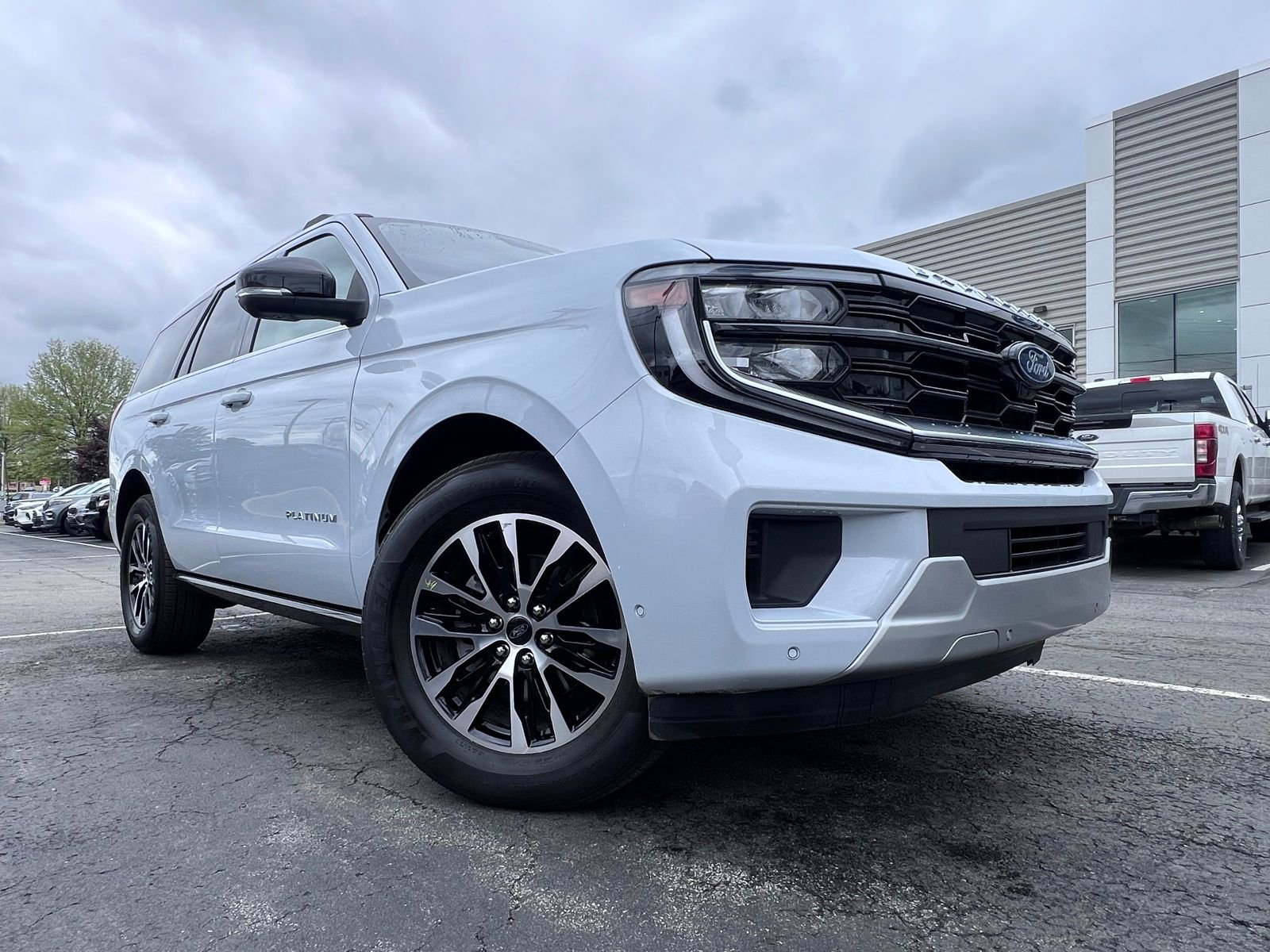 Certified 2025 Ford Expedition Platinum AWD/4WD image 22