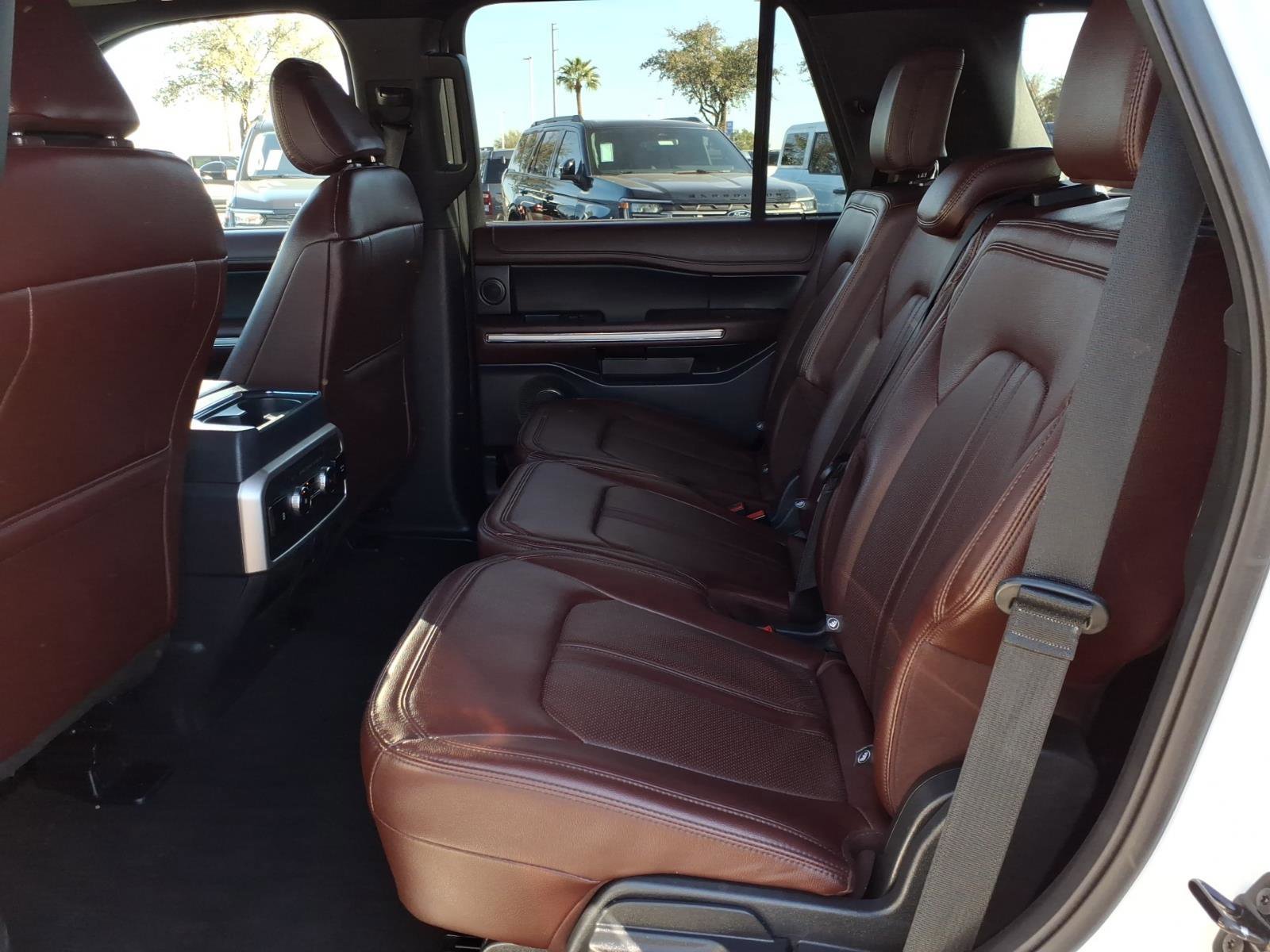 Certified 2024 Ford Expedition Limited image 15