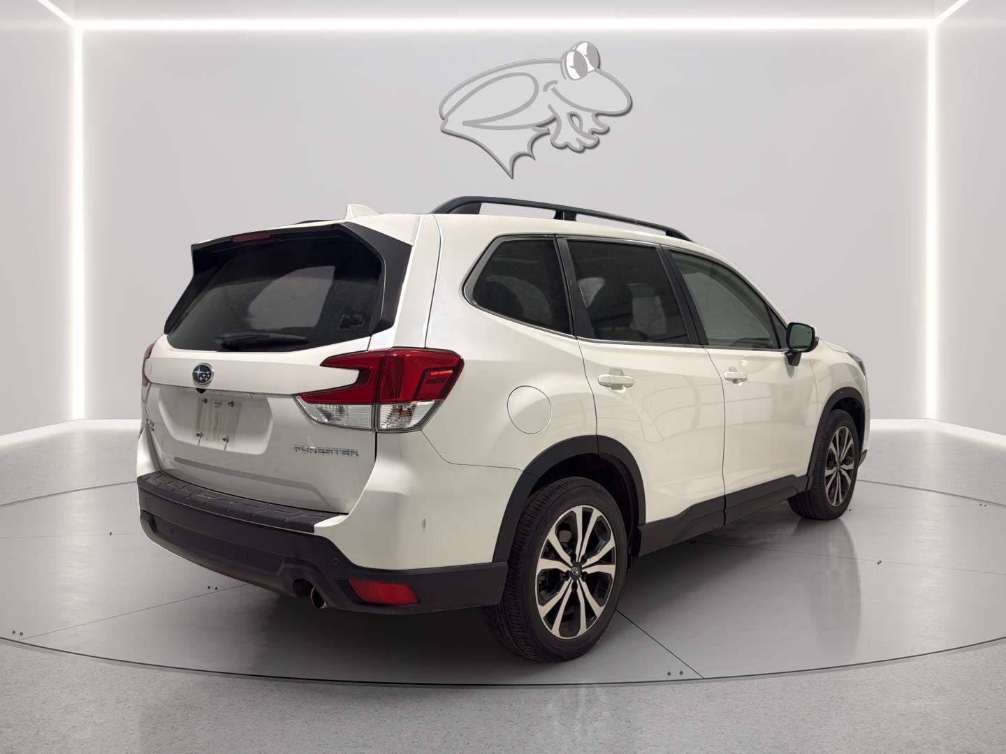 Used 2020 Subaru Forester Limited w/ Popular Package #3 image 6