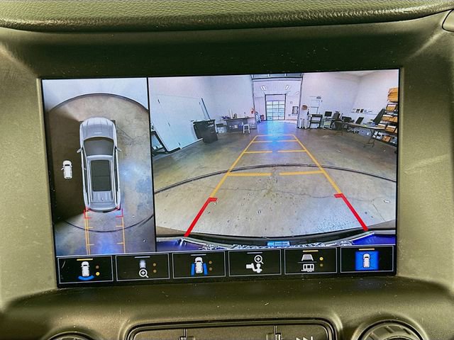 Used 2022 GMC Terrain AT4 w/ Infotainment Package II image 25