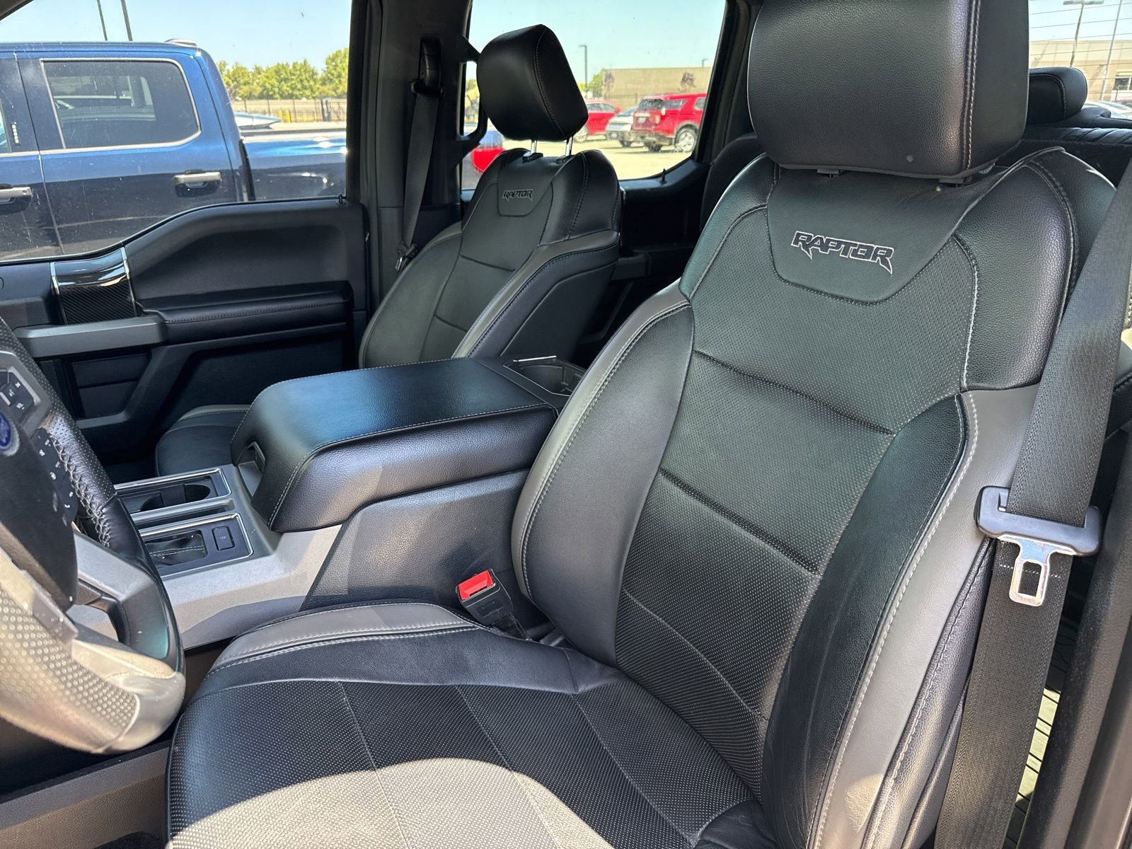 Certified 2018 Ford F150 Raptor w/ Equipment Group 802A Luxury AWD/4WD image 10