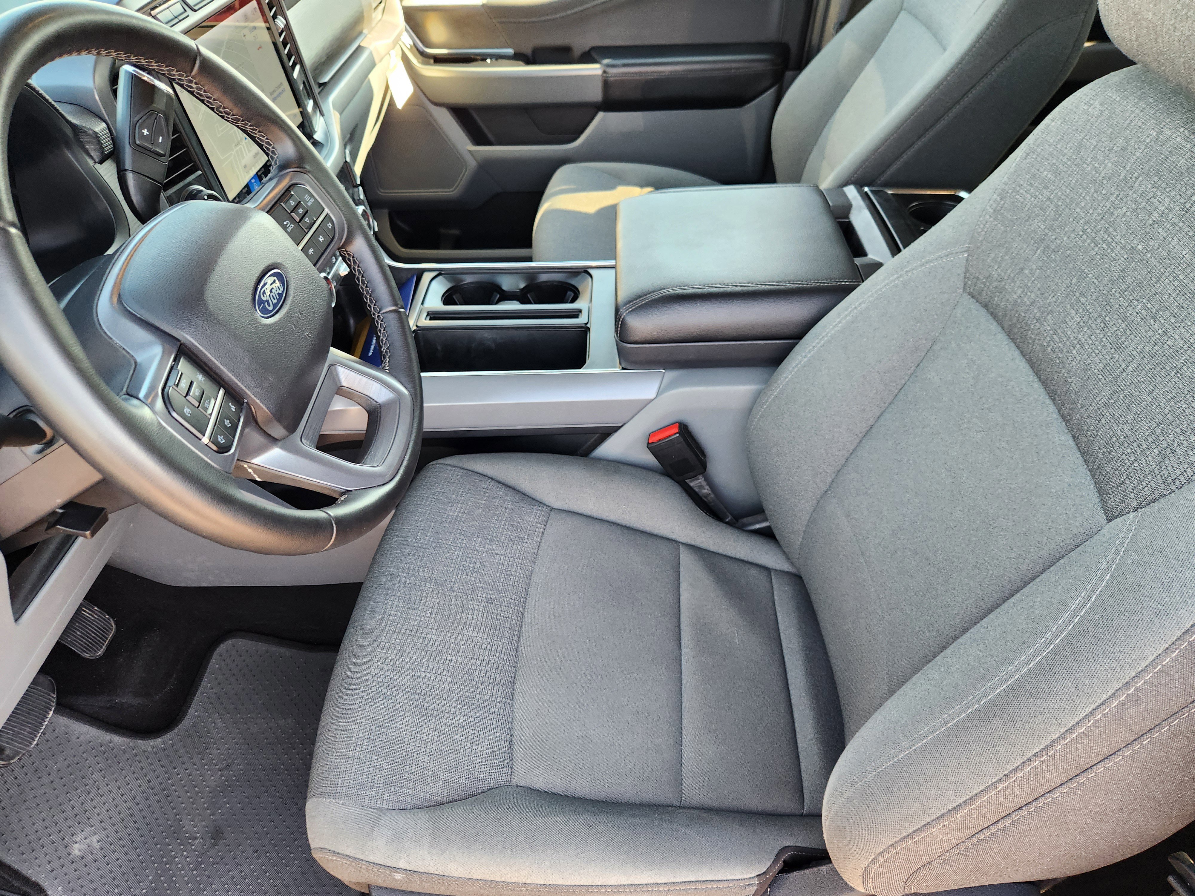 Certified 2024 Ford F150 XLT w/ Mobile Office Package image 9