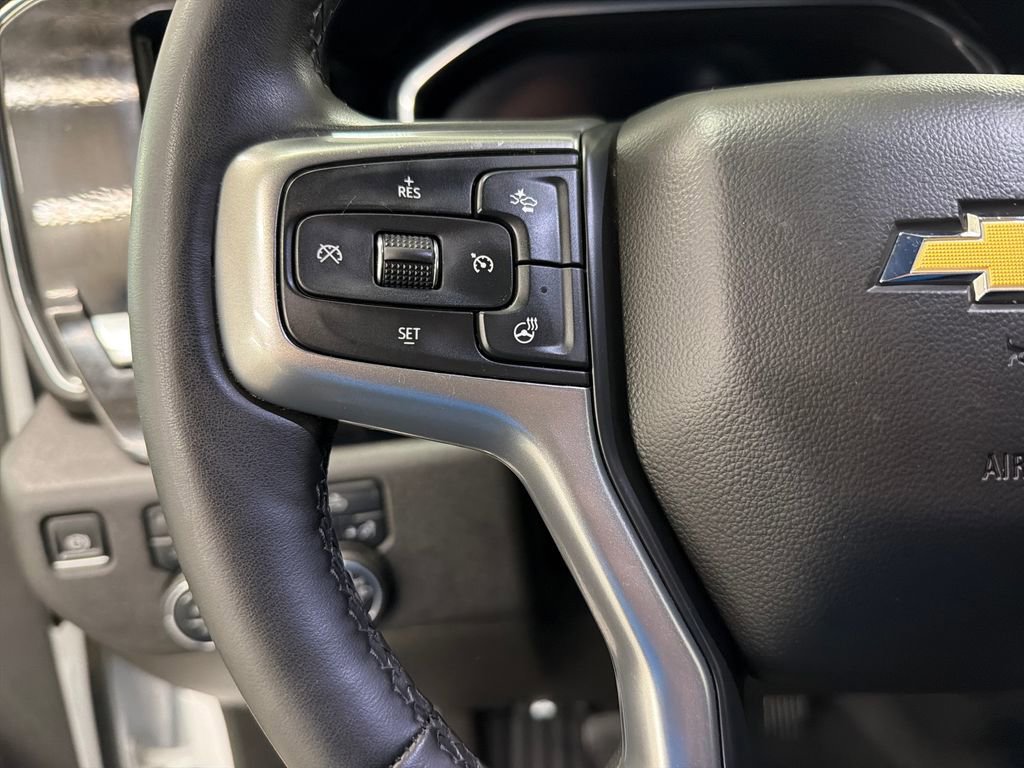 Used 2025 Chevrolet Silverado 2500 LT w/ Convenience Package image 20