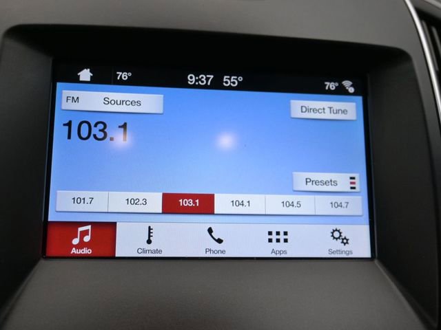 Certified 2019 Ford Edge Titanium image 19