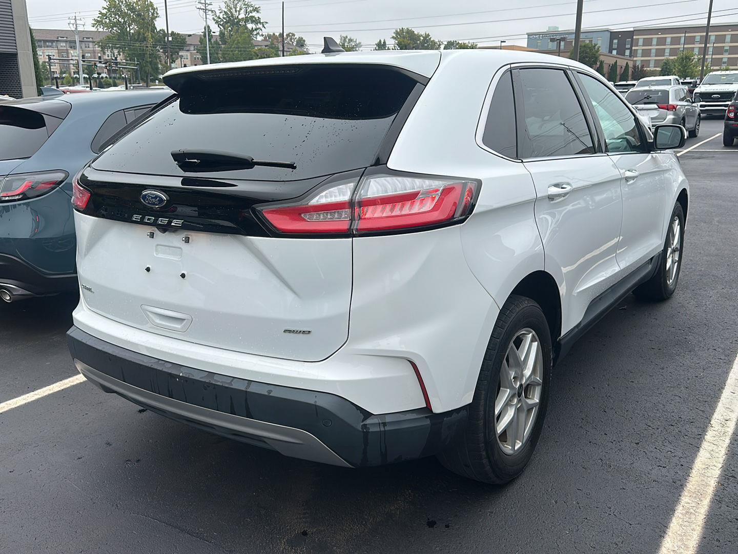 Certified 2023 Ford Edge SEL AWD/4WD image 3