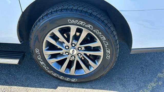 Certified 2021 Ford Expedition Max Limited image 6