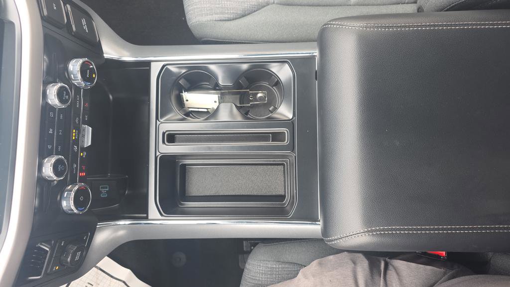 Certified 2022 Ford F150 XLT w/ Equipment Group 302A High image 27