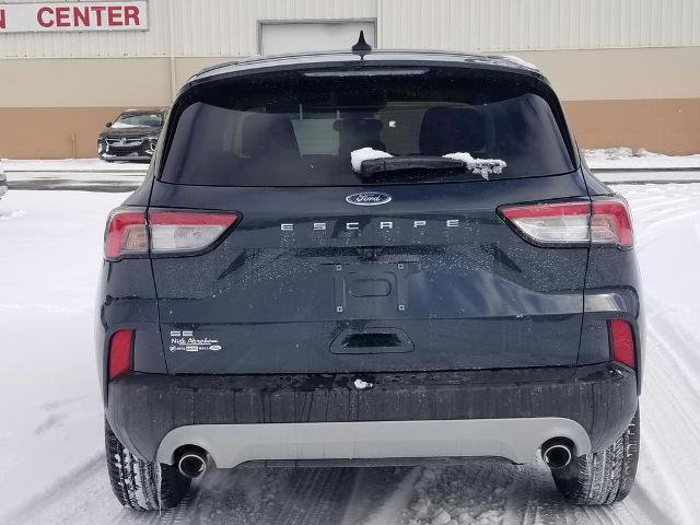 Certified 2022 Ford Escape SE w/ Cold Weather Package image 4