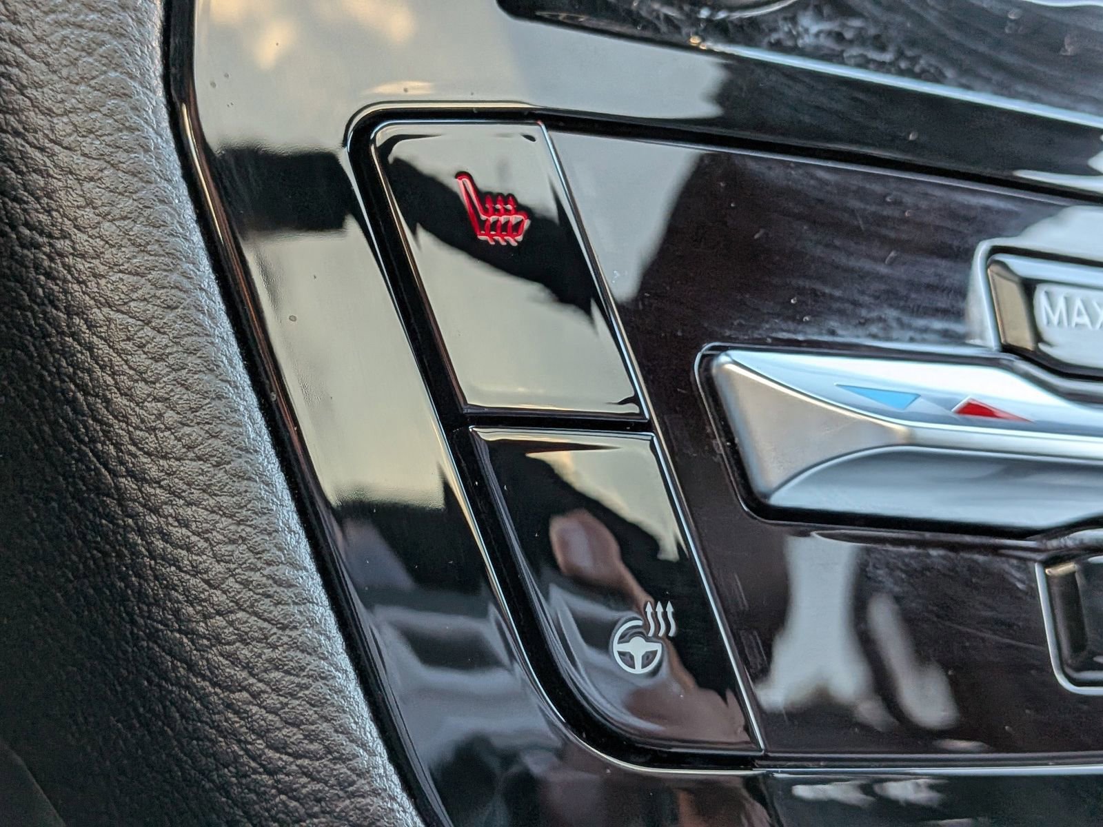 Certified 2023 Ford Explorer ST-Line w/ Class IV Trailer Tow Package image 28