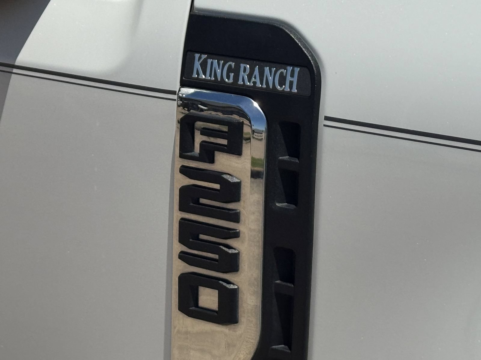 Certified 2024 Ford F250 King Ranch w/ Chrome Package AWD/4WD image 11