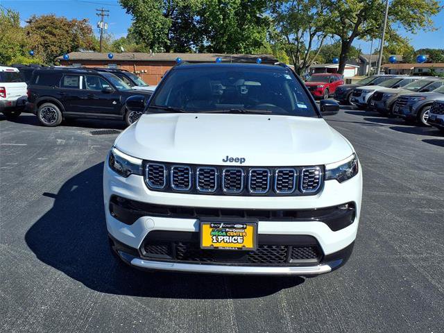Used 2025 Jeep Compass Limited w/ Elite Group AWD/4WD image 28