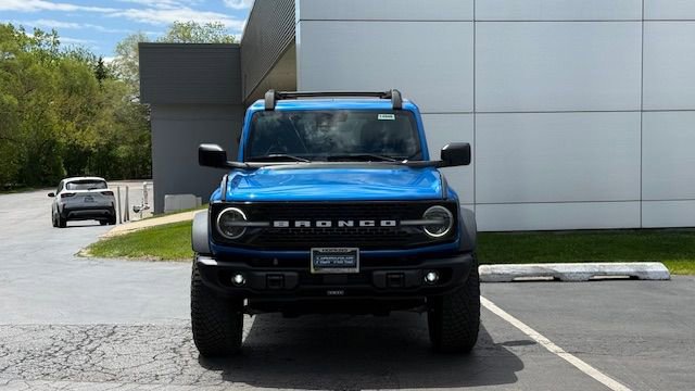 Certified 2023 Ford Bronco Wildtrak AWD/4WD image 3