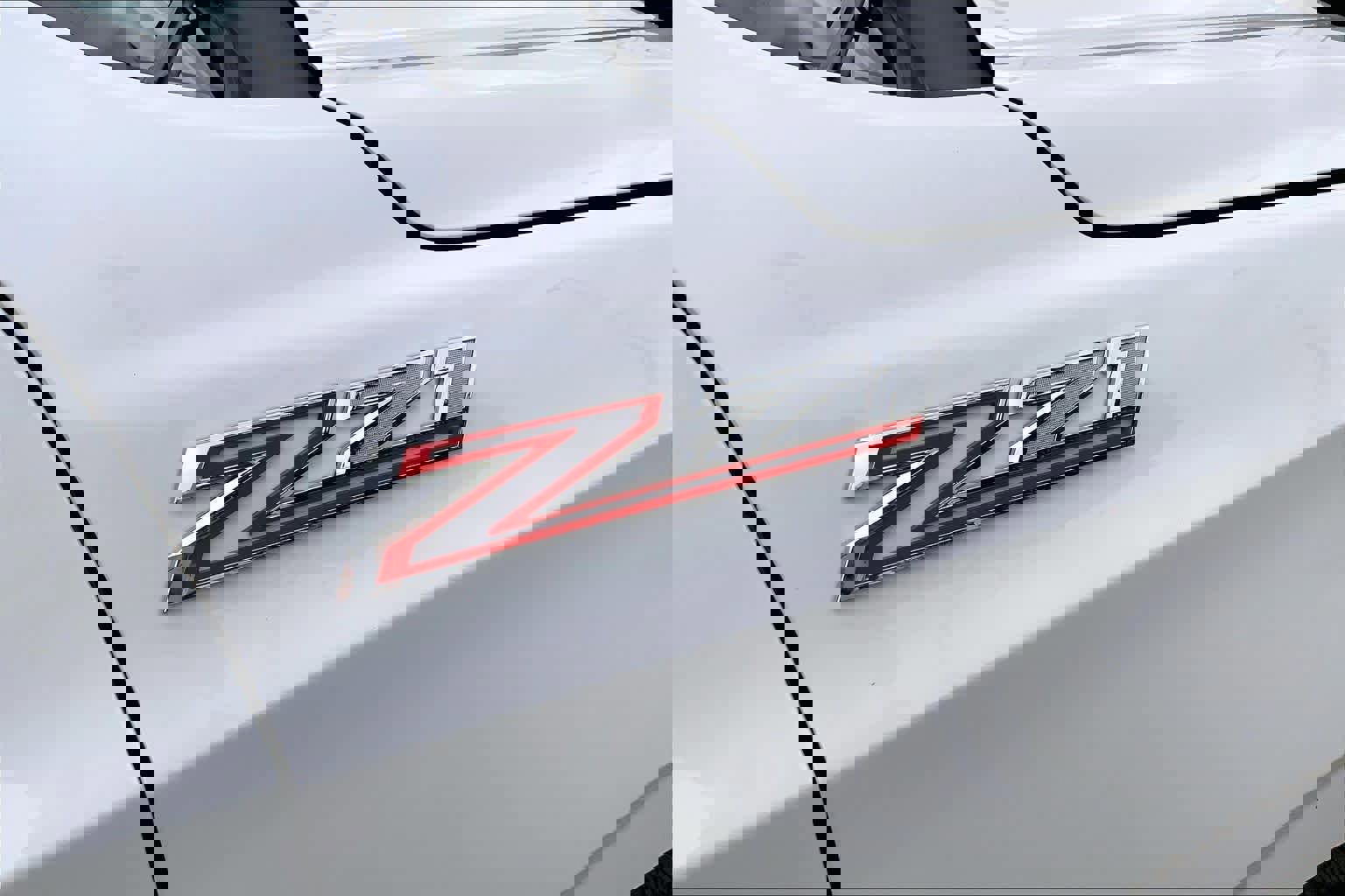 Used 2023 Chevrolet Tahoe Z71 w/ Luxury Package image 12