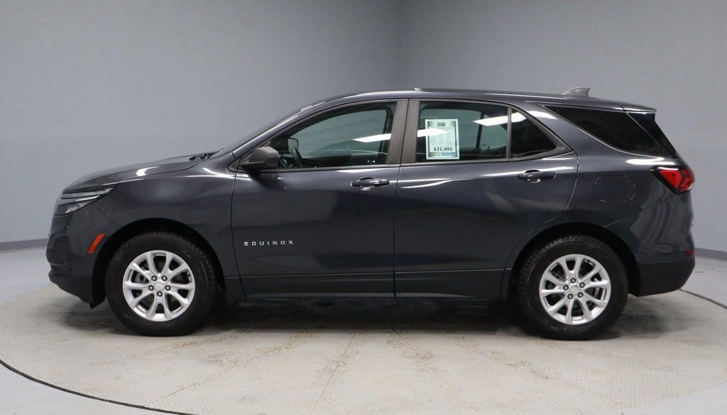 Used 2022 Chevrolet Equinox LS FWD image 5