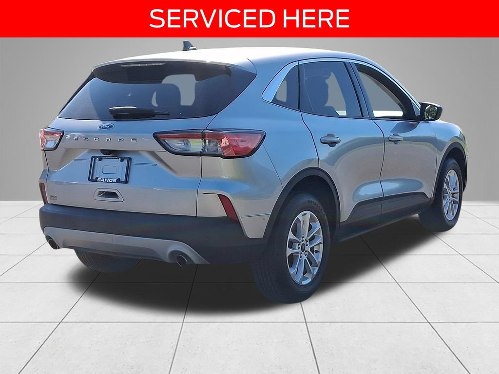 Certified 2022 Ford Escape SE w/ Cold Weather Package AWD/4WD image 4